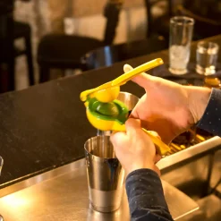 Limetten- und Zitronenpresse, gelb - Aluminium